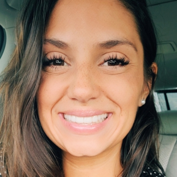 Meet your Posher, Iza - Picture 4 of 4